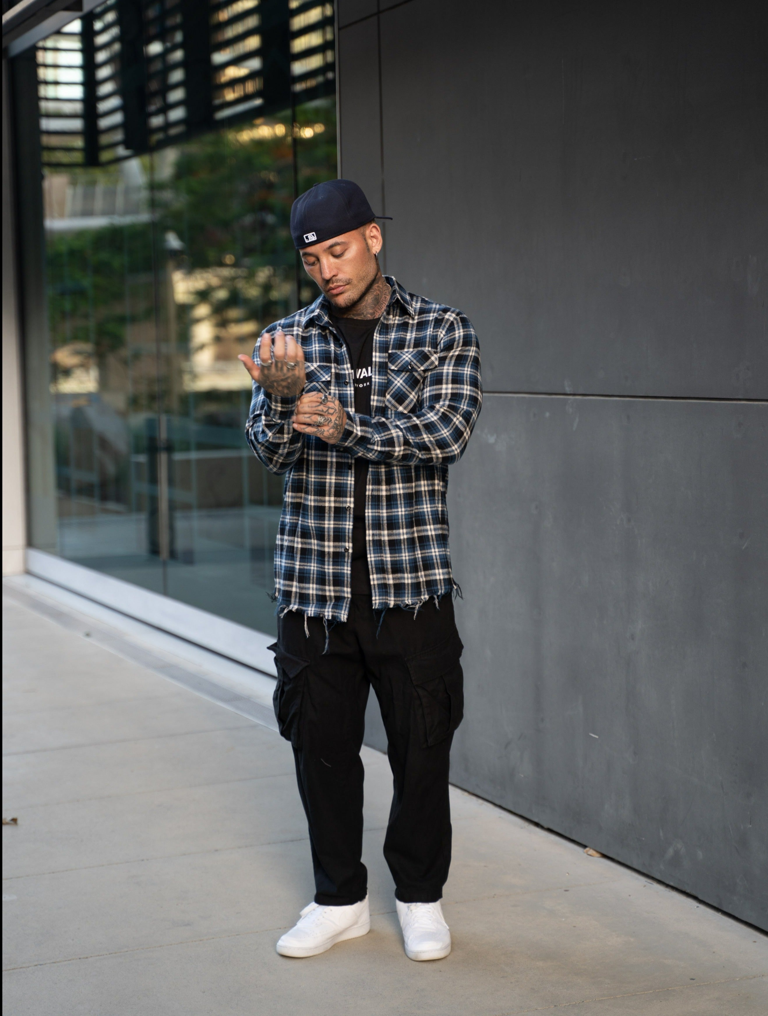 SAINT VALENT'S - Signature Ripped Blue Flannel